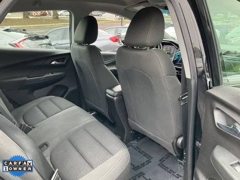 Used 2022 Chevrolet Bolt LT image 45