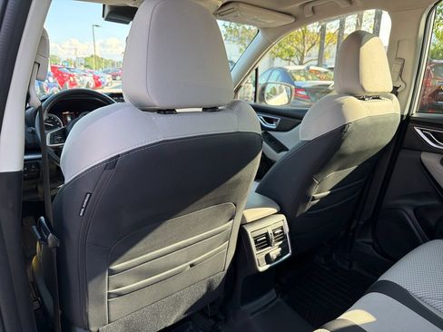 Certified 2023 Subaru Forester Premium AWD/4WD image 23