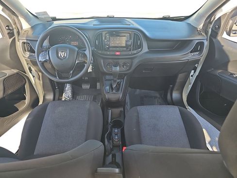 Used 2022 RAM ProMaster City Wagon image 9