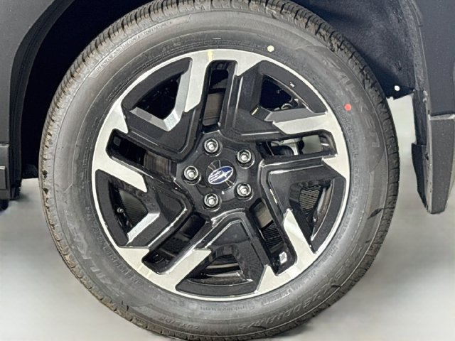 New 2026 Subaru Forester Touring AWD/4WD image 31