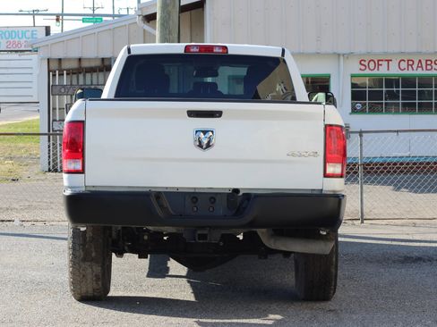 Used 2018 RAM 2500 Tradesman image 6
