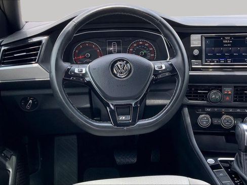 Used 2021 Volkswagen Jetta R-Line FWD image 6