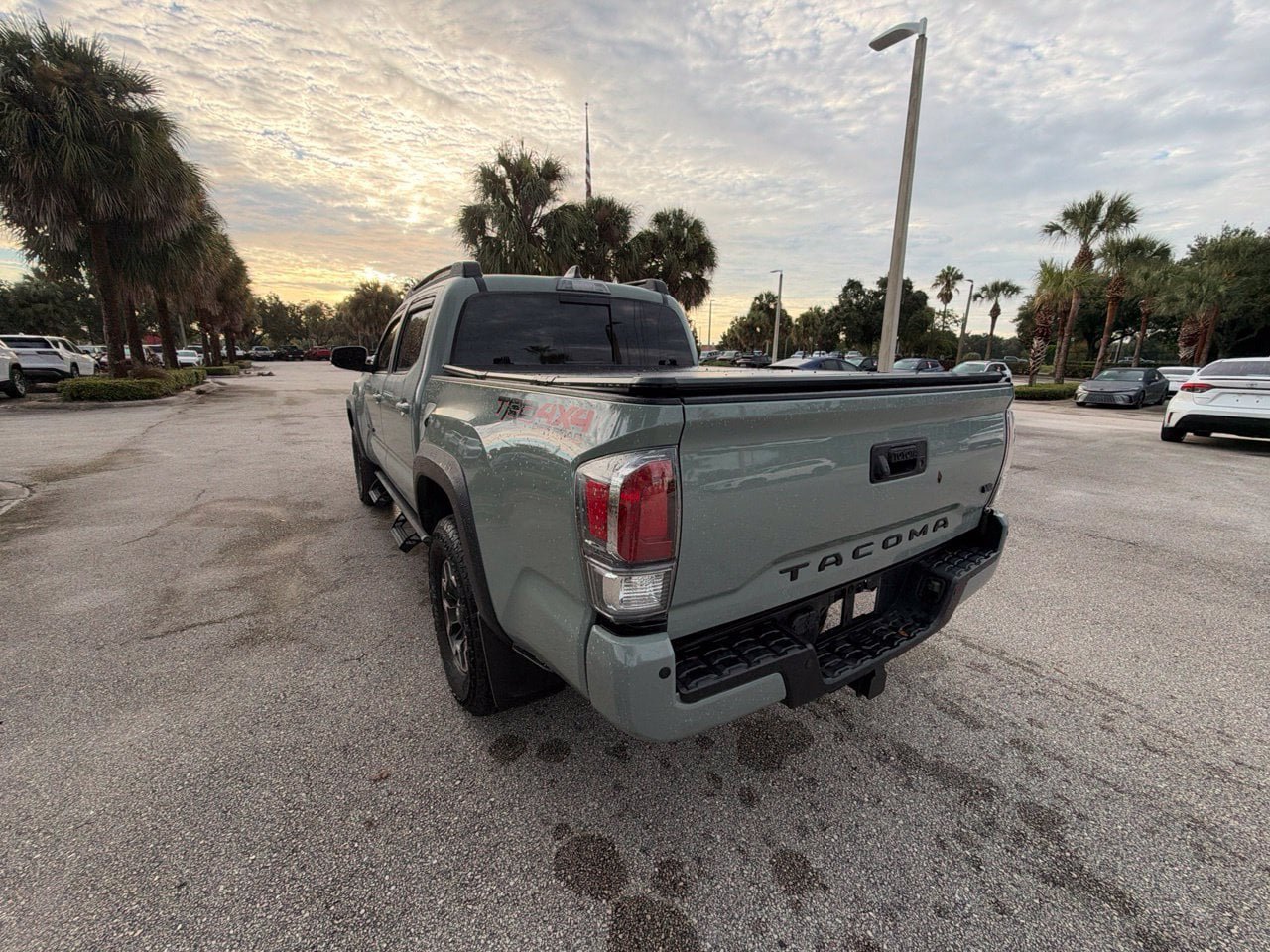 Used 2023 Toyota Tacoma TRD Off-Road AWD/4WD image 3
