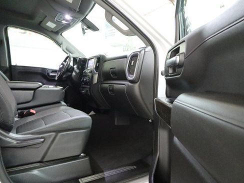 Used 2020 Chevrolet Silverado 1500 LT w/ All-Star Edition AWD/4WD image 10