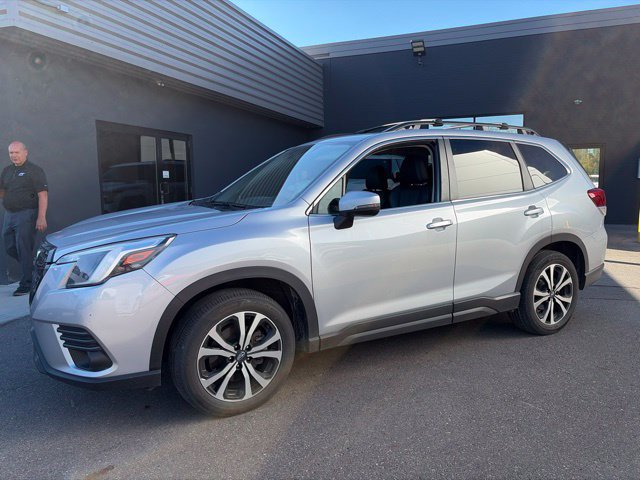 Used 2024 Subaru Forester Limited w/ Pop Package 2 AWD/4WD image 6