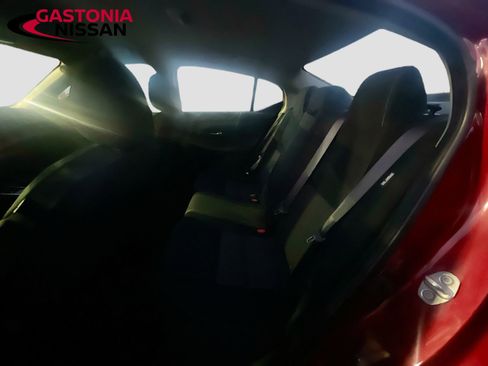 Used 2020 Nissan Sentra SV image 31