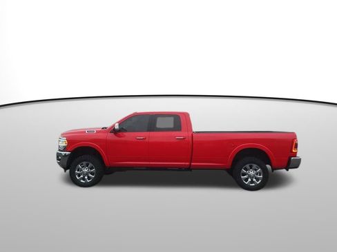 Used 2019 RAM 3500 Laramie image 2