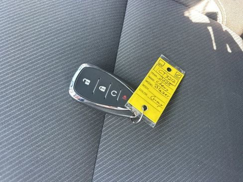 Used 2025 Chevrolet Blazer LT image 33