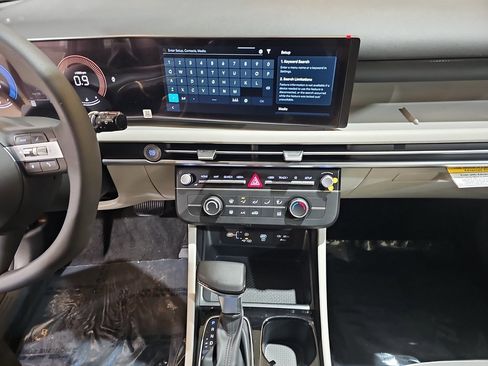 New 2026 Hyundai Tucson SE image 19