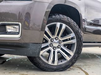 Used 2020 GMC Yukon Denali w/ Denali Ultimate Package AWD/4WD video 2
