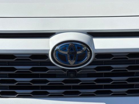 Used 2020 Toyota RAV4 Limited AWD/4WD image 44