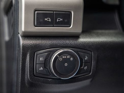 Used 2016 Ford F150 Lariat w/ Equipment Group 502A Luxury AWD/4WD image 48