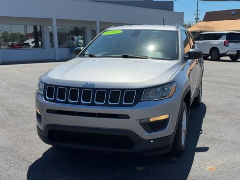 Used 2021 Jeep Compass Sport w/ Cold Weather Group AWD/4WD image 2