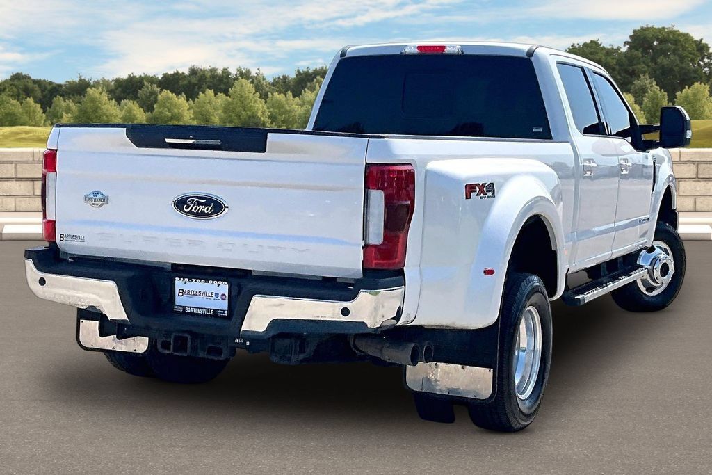 Used 2018 Ford F350 Lariat w/ Lariat Ultimate Package AWD/4WD image 9