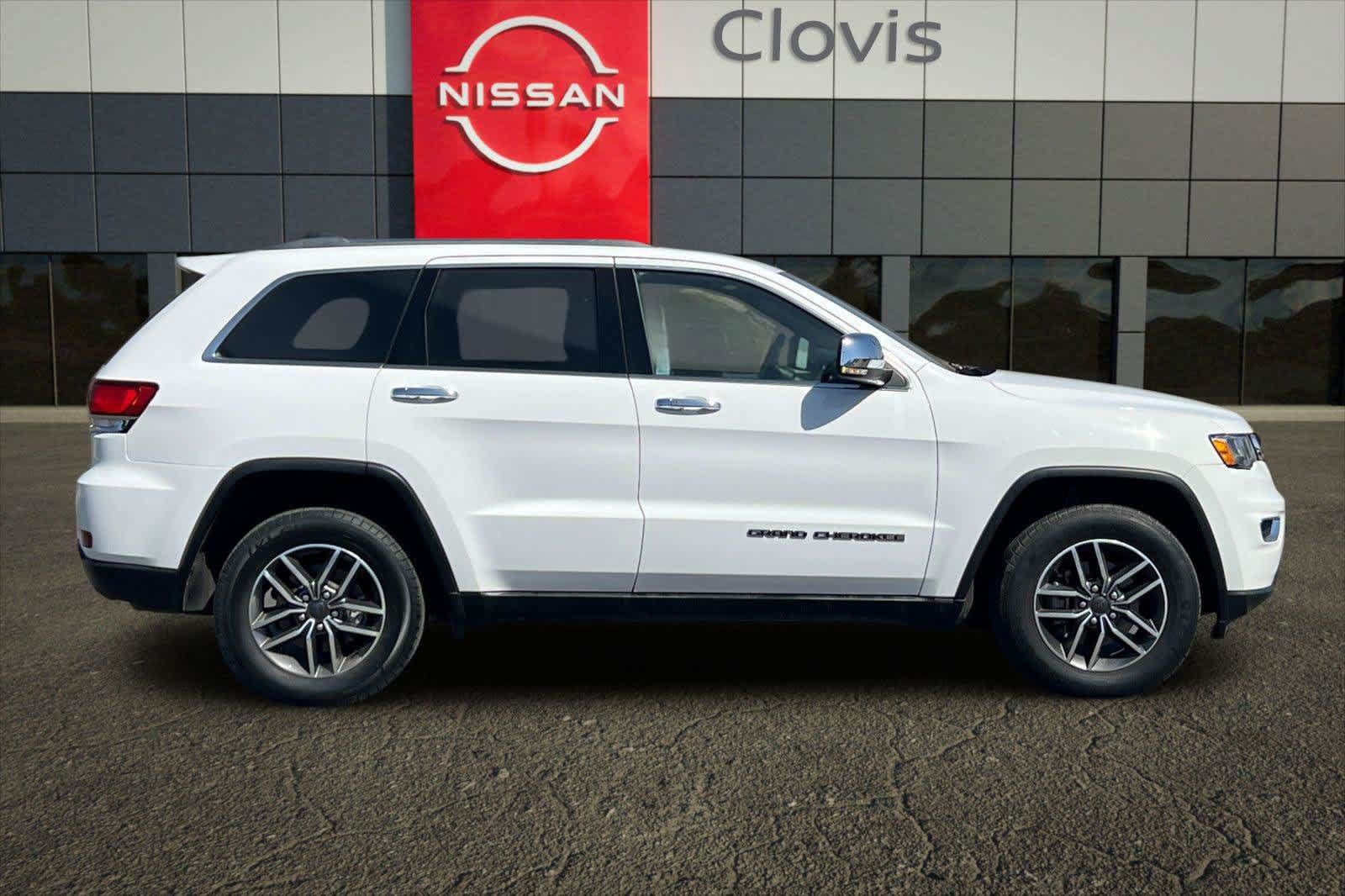 Used 2020 Jeep Grand Cherokee Limited w/ Luxury Group II AWD/4WD image 9