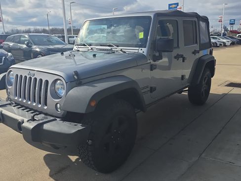 Used 2017 Jeep Wrangler Unlimited Sport w/ Quick Order Package 24S image 4