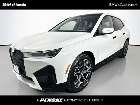 Used 2024 BMW iX xDrive50 w/ Premium Package AWD/4WD image 1