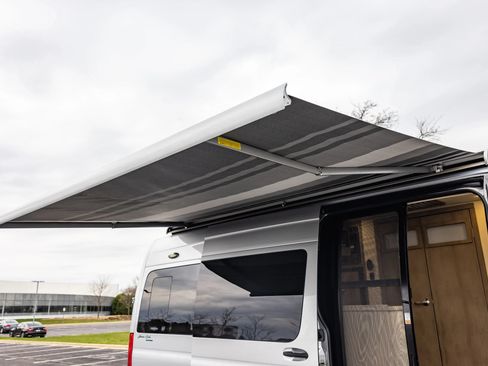 Used 2019 Mercedes-Benz Sprinter 170 w/ Premium Plus Package image 77