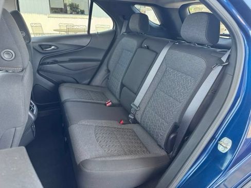 Used 2023 Chevrolet Equinox LT FWD image 22