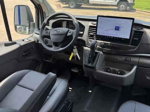 Used 2025 Ford Transit 350 148 Low Roof AWD w/ Load Area Protection Package image 4