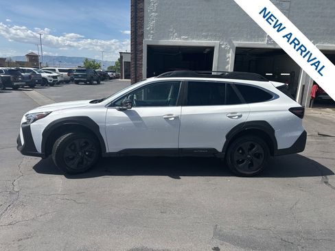 Used 2025 Subaru Outback Onyx Edition XT w/ Popular Package #2 AWD/4WD image 4
