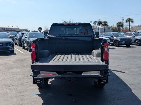 Used 2020 Chevrolet Silverado 3500 LTZ w/ LTZ Premium Package image 6