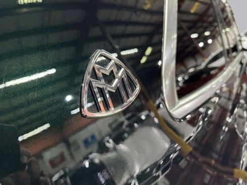Used 2021 Mercedes-Benz Maybach GLS 600 4MATIC image 23