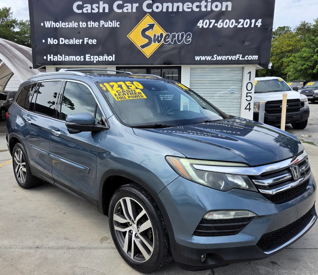 Used 2018 Honda Pilot Touring image 1