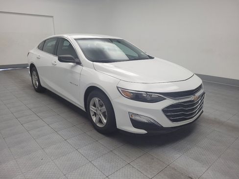 Used 2025 Chevrolet Malibu LS FWD image 13