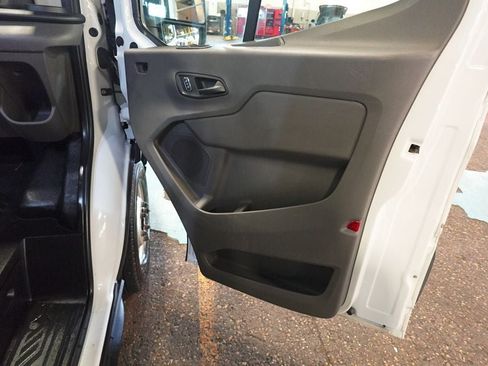 Used 2023 Ford Transit 250 Medium Roof AWD image 22