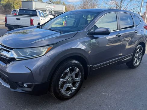 Used 2017 Honda CR-V EX-L image 6