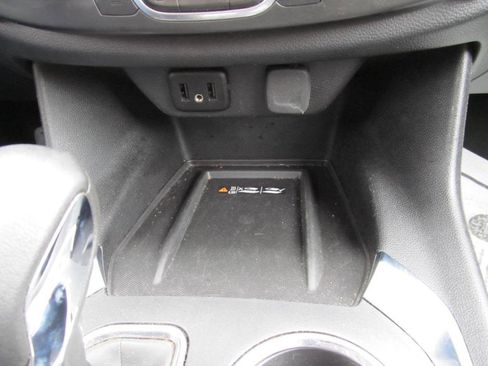 Used 2023 Chevrolet Traverse LT image 63