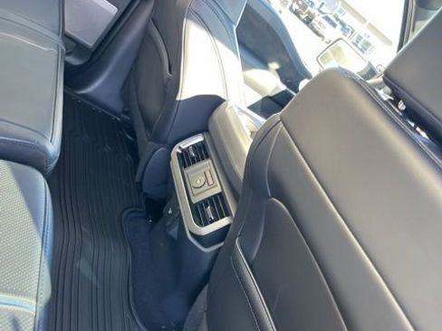 New 2025 Ford F150 Platinum w/ FX4 Off-Road Package image 41