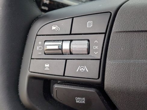 Used 2026 Kia Sportage EX FWD image 44