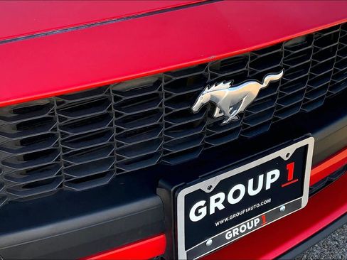 Used 2024 Ford Mustang Convertible image 29