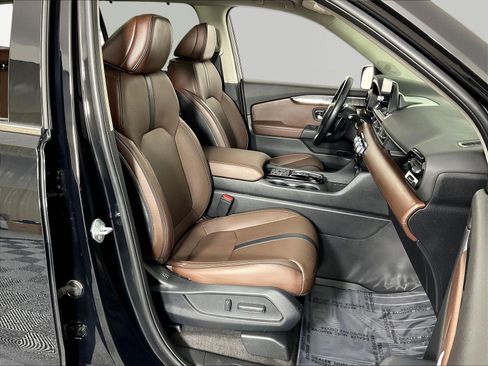 Used 2023 Honda Pilot Elite image 29