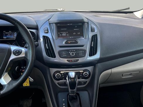 Used 2015 Ford Transit Connect Titanium FWD image 9