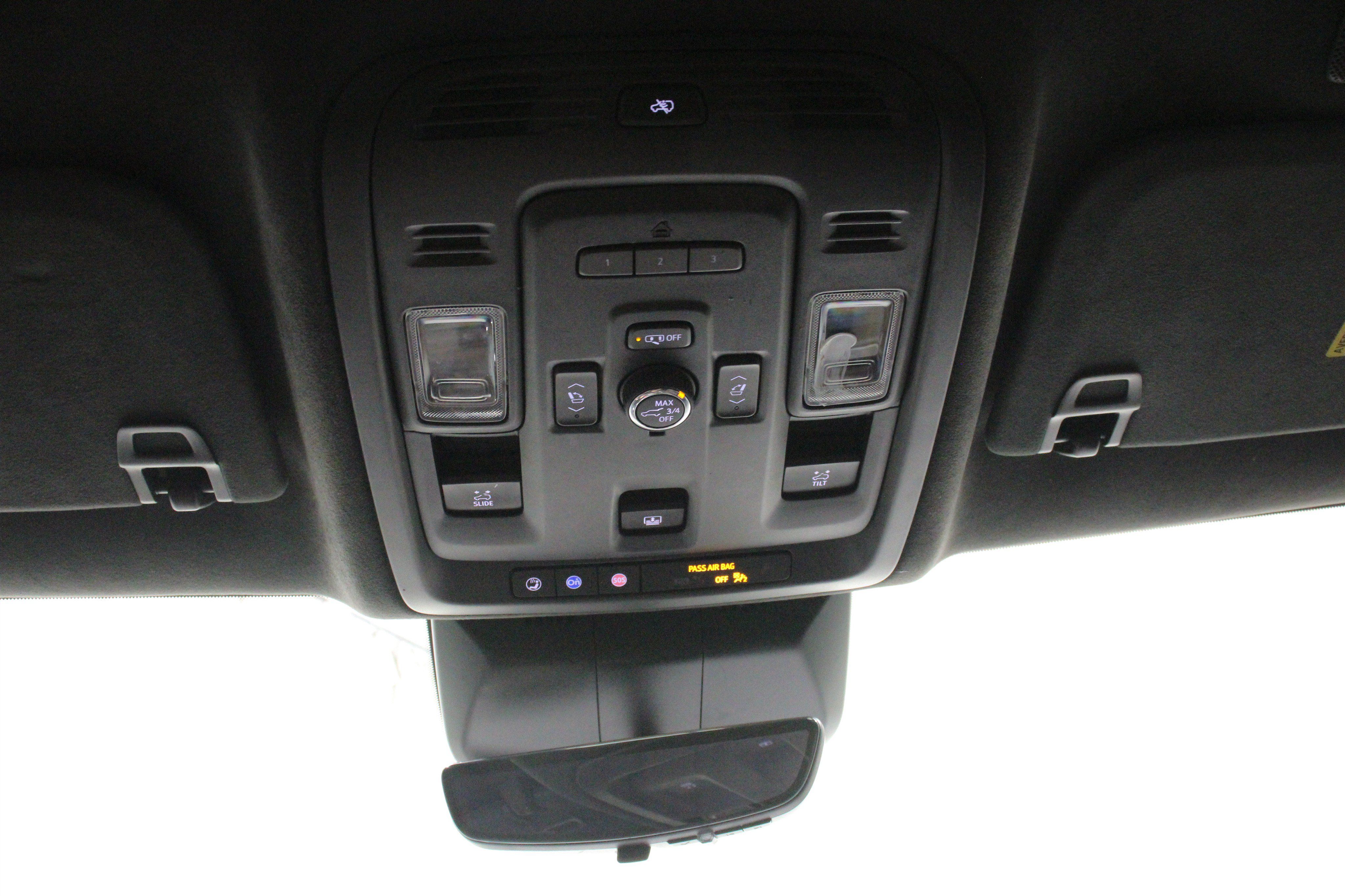 Used 2021 Cadillac Escalade Sport Platinum AWD/4WD image 23