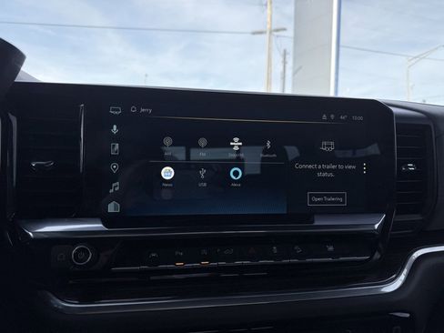 Used 2025 Chevrolet Silverado 1500 LT image 16