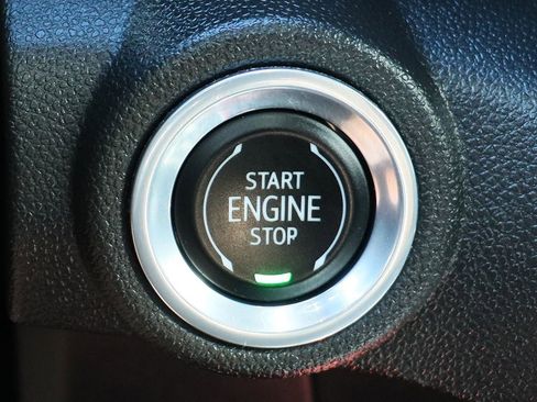 Used 2022 Chevrolet TrailBlazer RS image 51