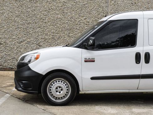 Used 2018 RAM ProMaster City Tradesman FWD image 15