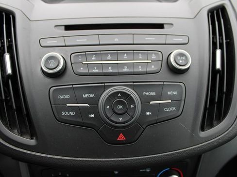 Used 2018 Ford Escape S image 22