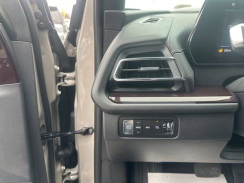 New 2026 Chevrolet Traverse Z71 w/ Enhanced Driving Package image 18