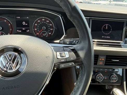 Used 2019 Volkswagen Jetta R-Line FWD image 15