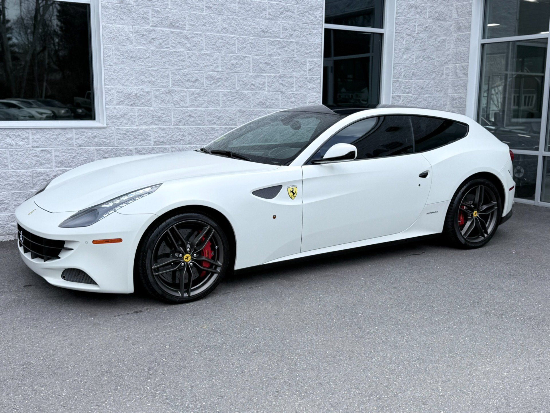 Used 2012 Ferrari FF AWD/4WD image 1