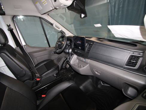 New 2026 Ford Transit 350 148 Medium Roof image 17