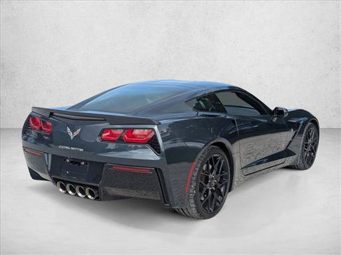 Used 2019 Chevrolet Corvette Stingray Coupe w/ Z51 1LT RWD image 3