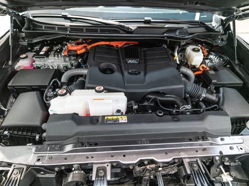 Certified 2023 Toyota Sequoia TRD Pro image 47