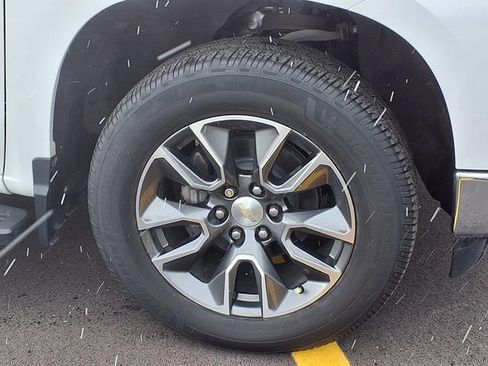 Used 2022 Chevrolet Silverado 1500 LT w/ All Star Edition Plus image 22