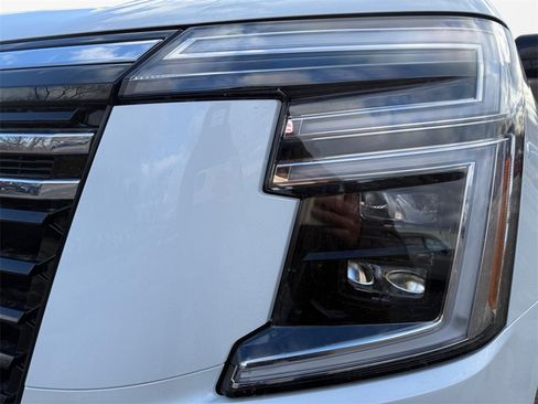 New 2026 Nissan Armada Platinum Reserve image 22